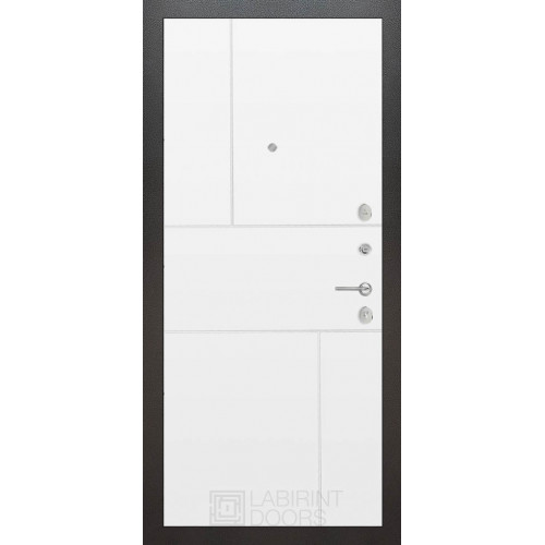 Входная металлическая дверь Labirint Silver 21, Цвет "Белый софт"